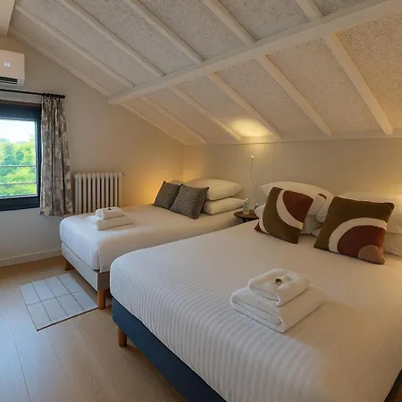 Maison Crouzande * Mazeyrat-d'Allier